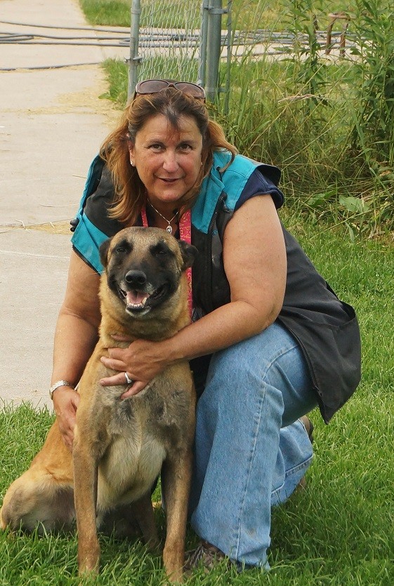 Lisa-Geller-with-Stetson-Sunset-Trailblazer